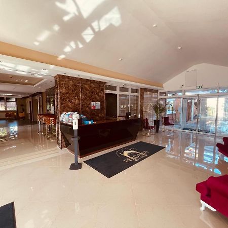 Fergana Uebersee Hotel ブレーマーハーフェン エクステリア 写真