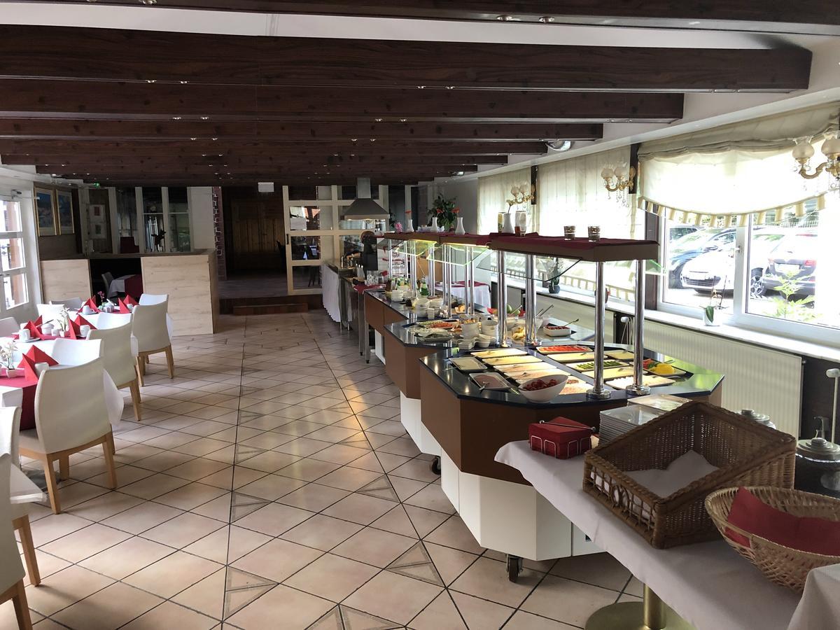 Fergana Uebersee Hotel ブレーマーハーフェン エクステリア 写真